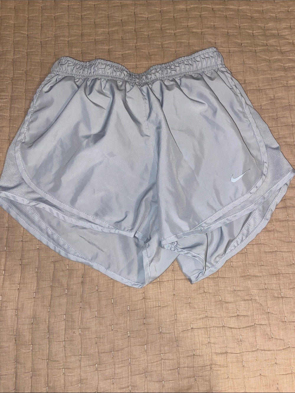 Womens Nike dri fit tempo running short